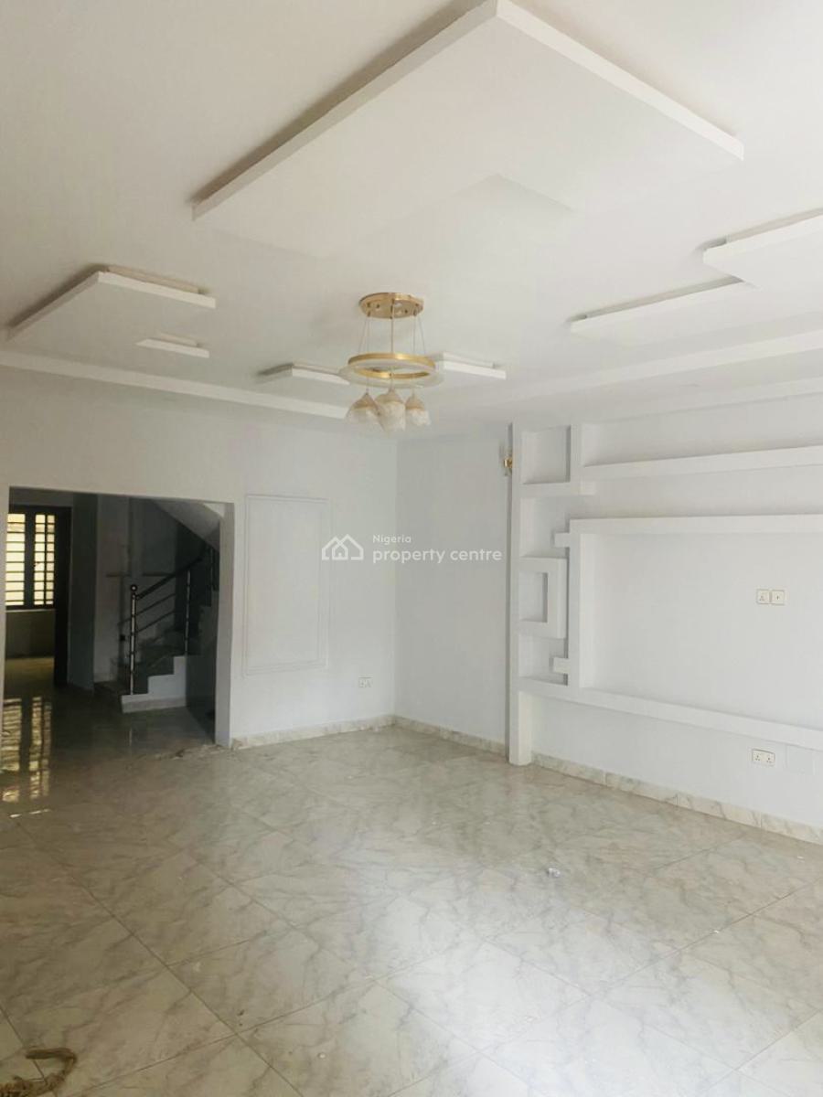 Distress Deal! Exquisite 4 Bedroom Semi Detached Duplex, Ologolo, Lekki, Lagos, Semi-detached Duplex for Sale