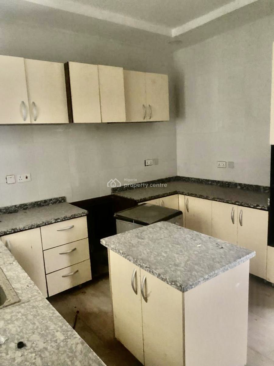 Distress Deal! Exquisite 4 Bedroom Semi Detached Duplex, Ologolo, Lekki, Lagos, Semi-detached Duplex for Sale