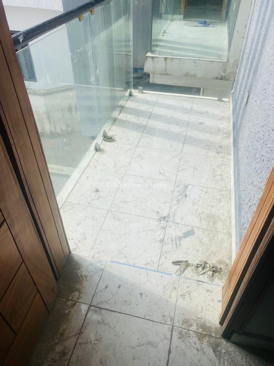 Distress Deal! Exquisite 4 Bedroom Semi Detached Duplex, Ologolo, Lekki, Lagos, Semi-detached Duplex for Sale