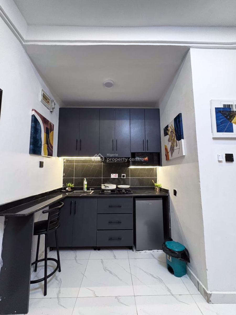 Premium, Affordable Studio  Apartment, with a Personal Balcony,, Surulere, Surulere, Lagos, Self Contain (single Rooms) Short Let