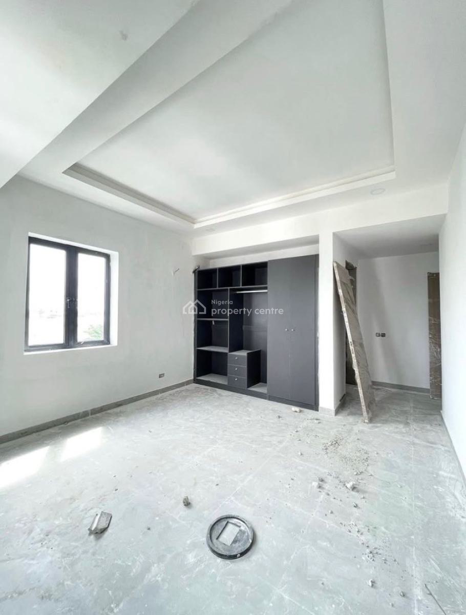 Luxury 3 Bedroom Apartment with Swimming Pool and Elevator, Lekki Phase 1, Lekki, Lagos, Flat / Apartment for Sale