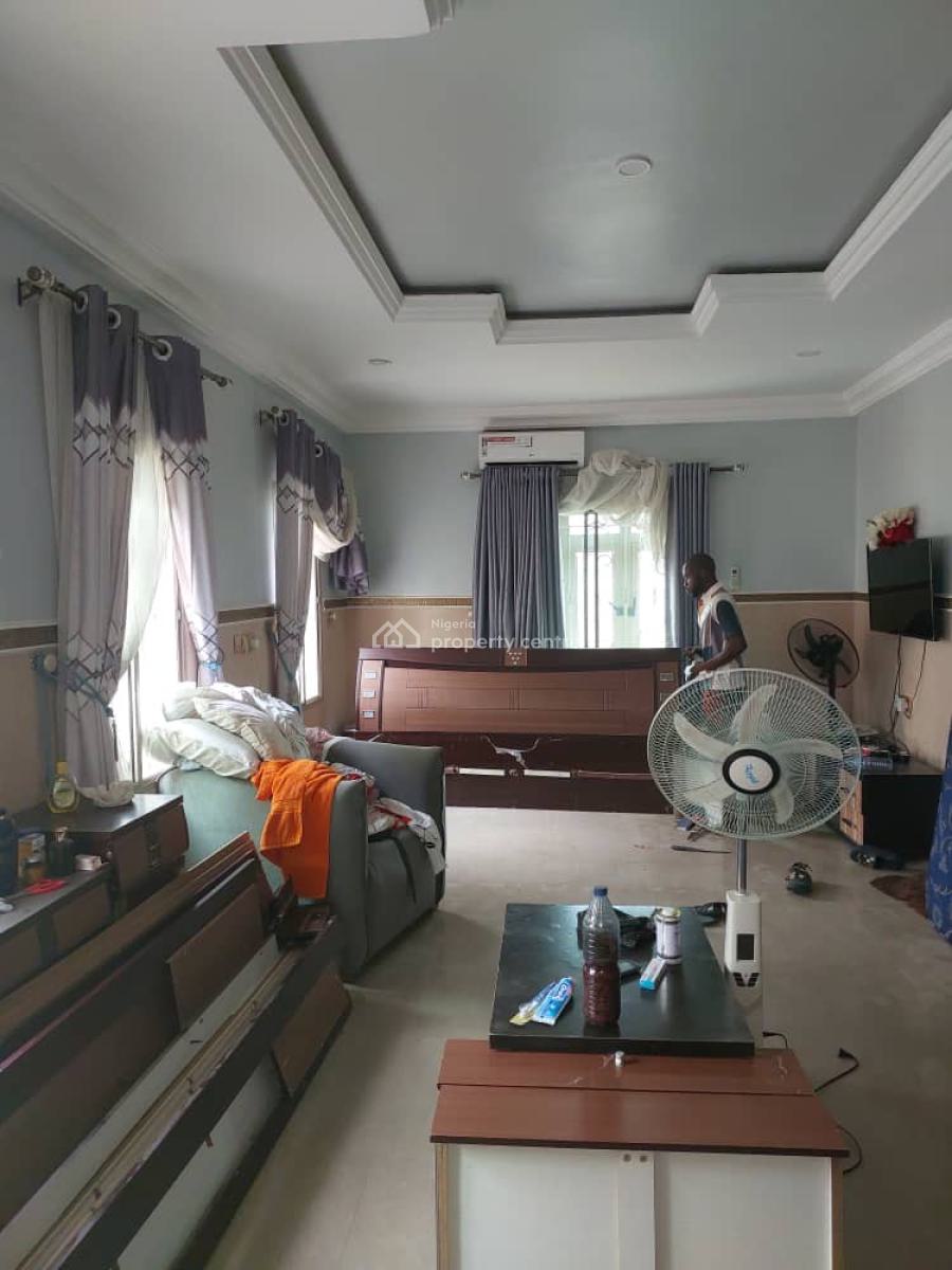 Luxury Spacious 4 Bedroom Duplex with Bq, Kyc, Lugbe District, Abuja, Detached Duplex for Sale