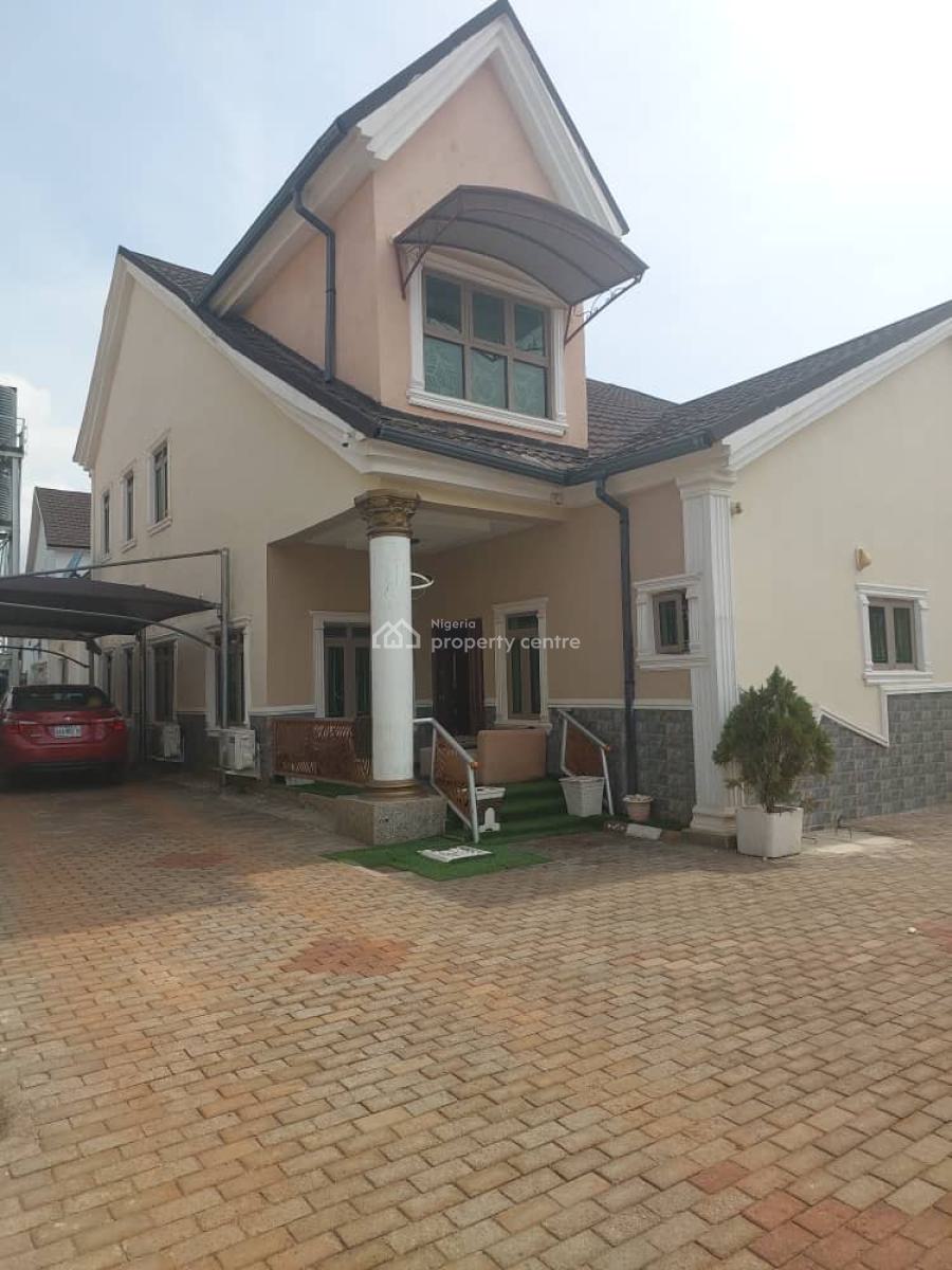 Luxury Spacious 4 Bedroom Duplex with Bq, Kyc, Lugbe District, Abuja, Detached Duplex for Sale