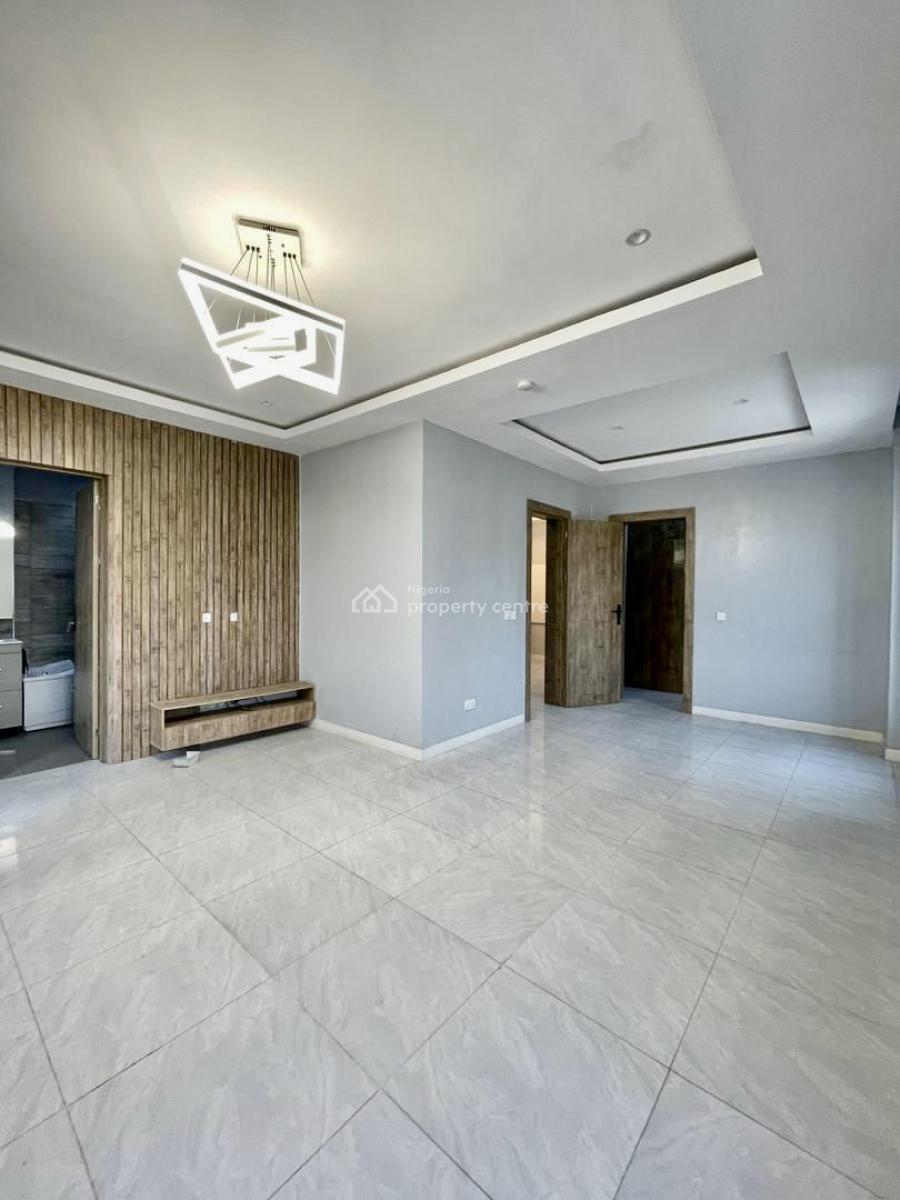 Good Deal. Exquisite 4 Bedroom Maisonette with Swimming Pool, Lekki Phase 1, Lekki, Lagos, Flat / Apartment for Sale