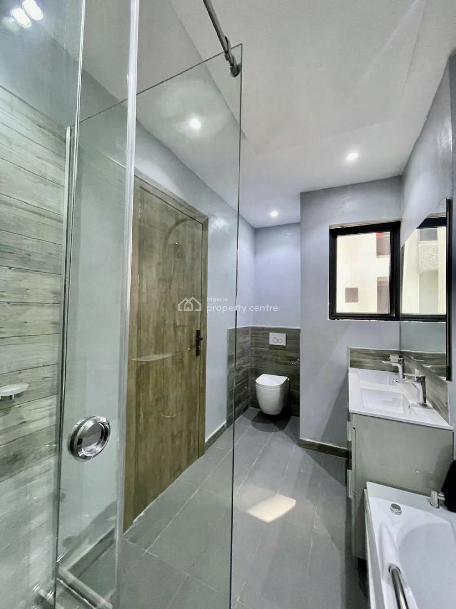 Good Deal. Exquisite 4 Bedroom Maisonette with Swimming Pool, Lekki Phase 1, Lekki, Lagos, Flat / Apartment for Sale