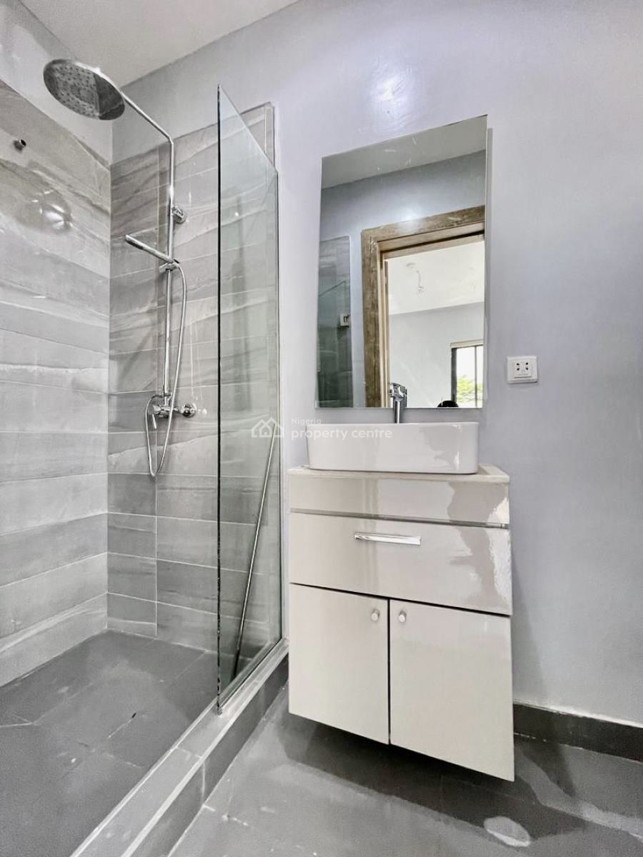 Good Deal. Exquisite 4 Bedroom Maisonette with Swimming Pool, Lekki Phase 1, Lekki, Lagos, Flat / Apartment for Sale