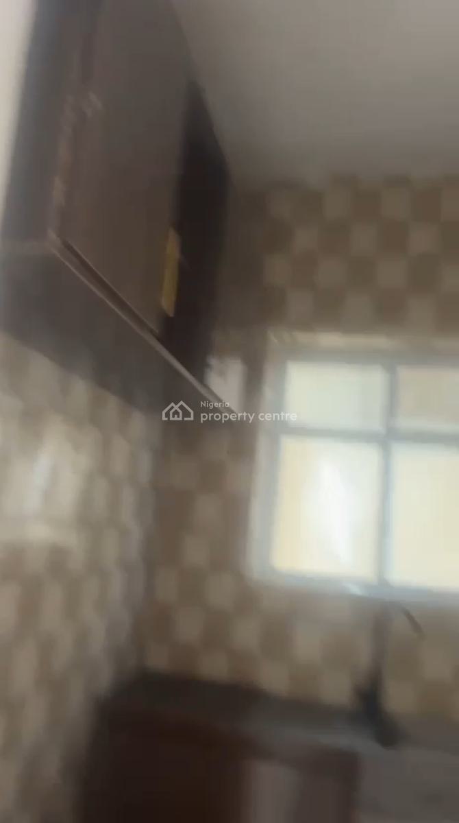 a Relatively New Spacious Mini Flat in a Good Neighbourhood, New Makoko, Yaba, Lagos, Mini Flat (room and Parlour) for Rent