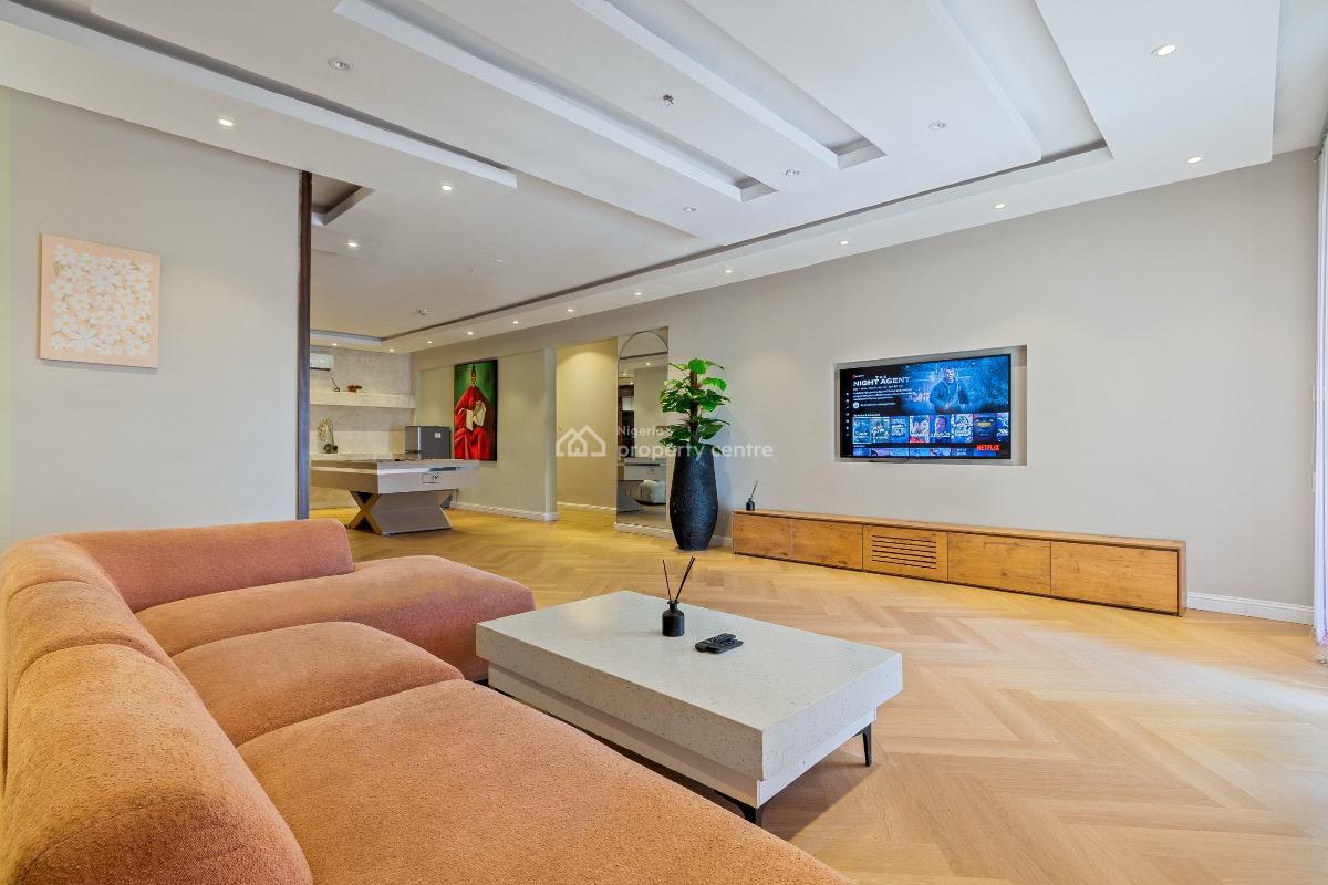 Sophisticated 3 Bedroom Waterfront Apartment with High-end Features, Sophisticated 3 Bedroom Waterfront Apartment with High-end Features, Lekki Phase 1, Lekki, Lagos, Flat / Apartment Short Let