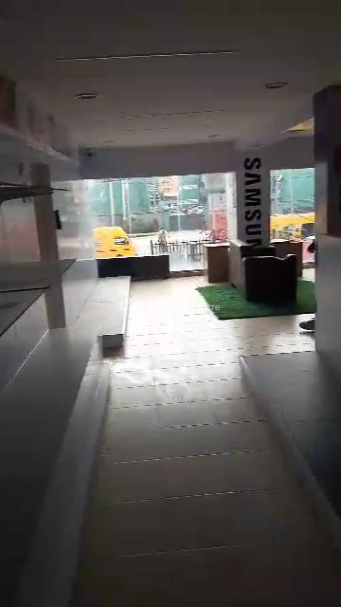200sqm Show Room / Office Space, Ikeja, Lagos, Office Space for Rent