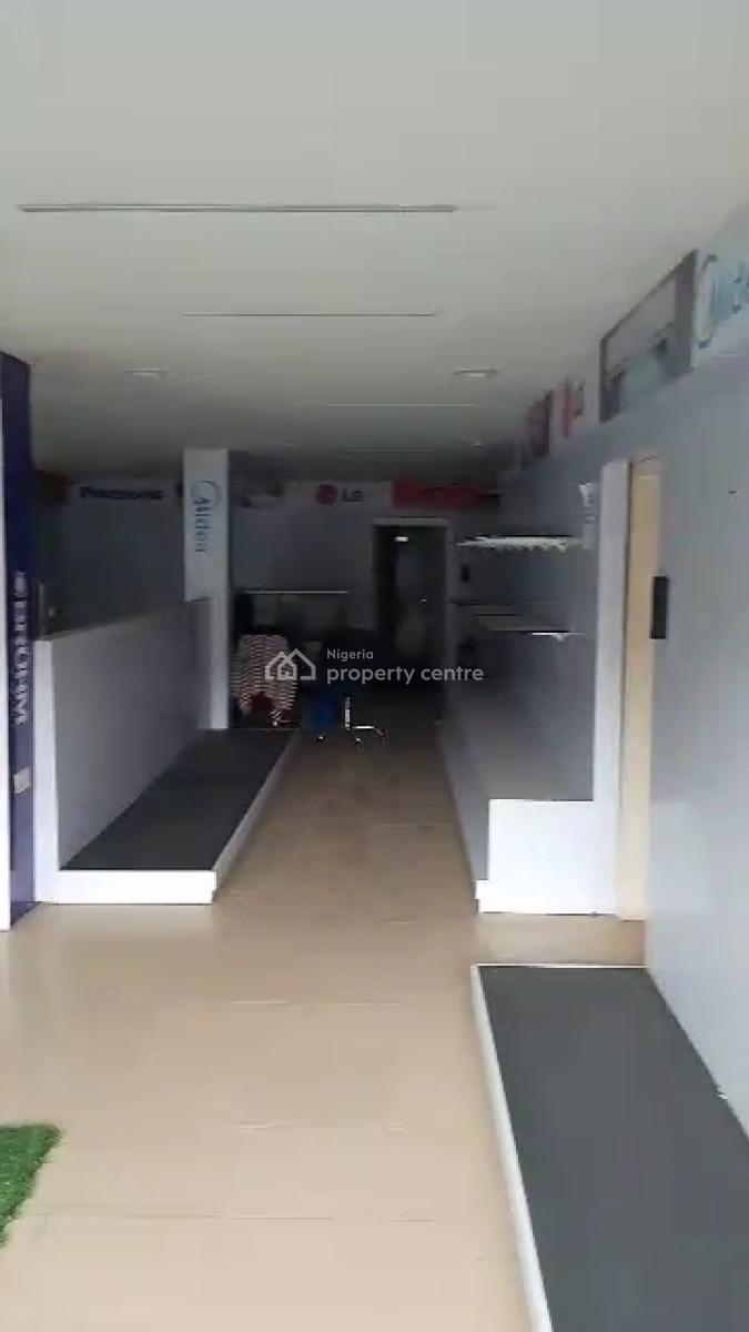 200sqm Show Room / Office Space, Ikeja, Lagos, Office Space for Rent