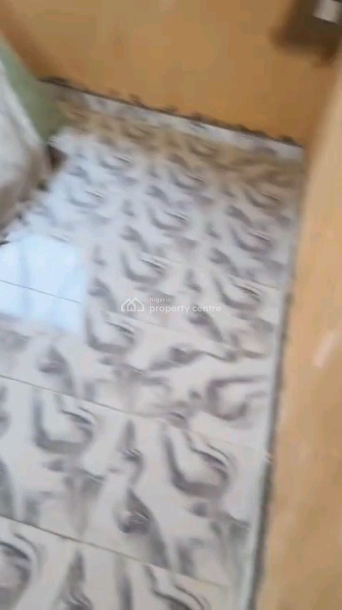 Standard and Spacious Mini Flat, Adekunle, Adekunle, Yaba, Lagos, Mini Flat (room and Parlour) for Rent