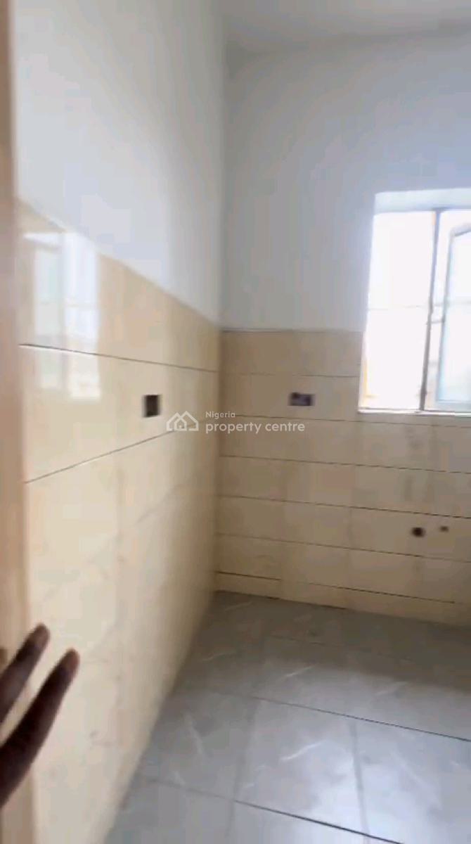 Standard and Spacious 2 Bedroom Flat, Akoka, Yaba, Lagos, Flat / Apartment for Sale