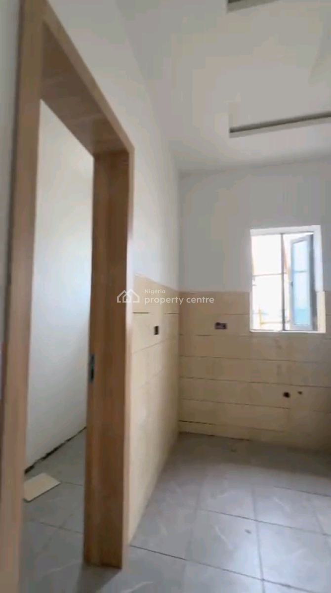 Standard and Spacious 2 Bedroom Flat, Akoka, Yaba, Lagos, Flat / Apartment for Sale