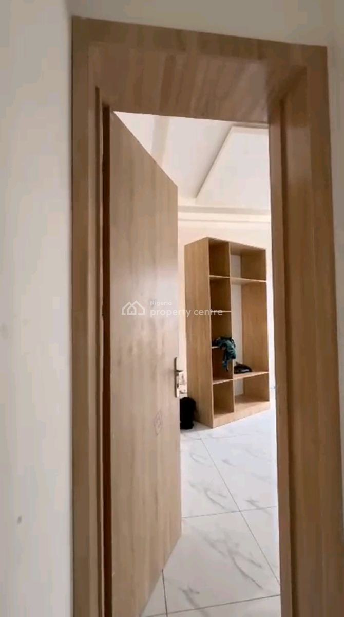 Standard and Spacious 2 Bedroom Flat, Akoka, Yaba, Lagos, Flat / Apartment for Sale