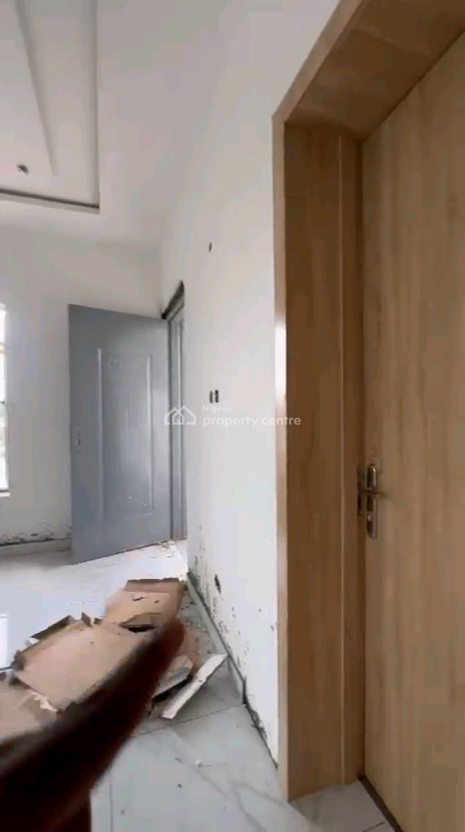 Standard and Spacious 2 Bedroom Flat, Akoka, Yaba, Lagos, Flat / Apartment for Sale