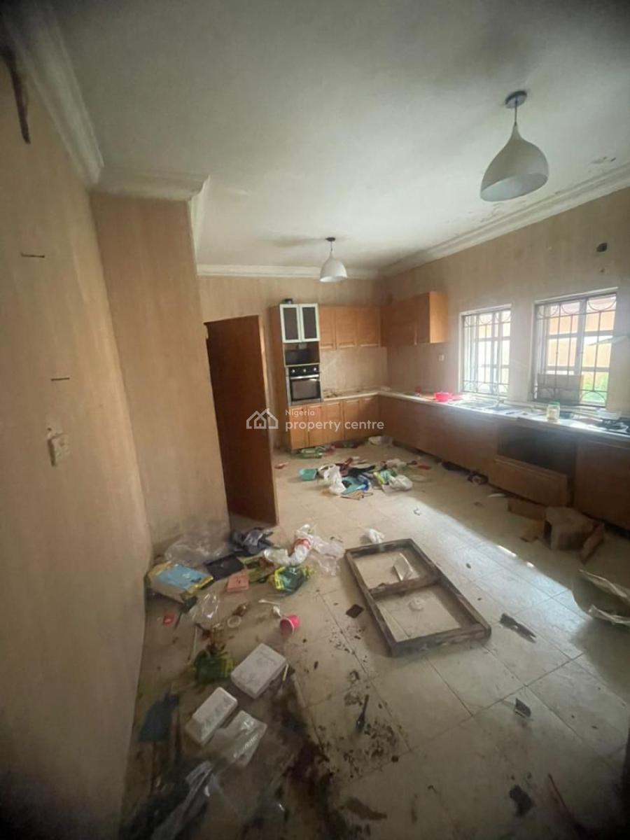 6 Bedroom Detached Duplex with Bq in a Secured Environment, Lekki Phase 1, Lekki, Lagos, Office Space for Rent