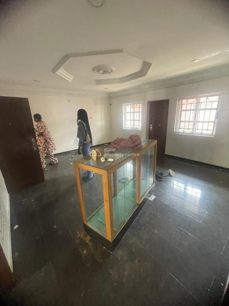 6 Bedroom Detached Duplex with Bq in a Secured Environment, Lekki Phase 1, Lekki, Lagos, Office Space for Rent