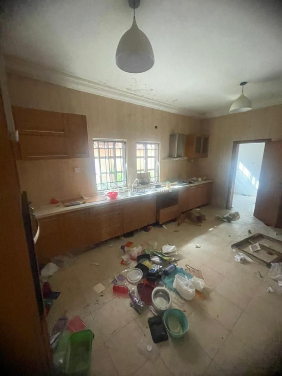 6 Bedroom Detached Duplex with Bq in a Secured Environment, Lekki Phase 1, Lekki, Lagos, Office Space for Rent