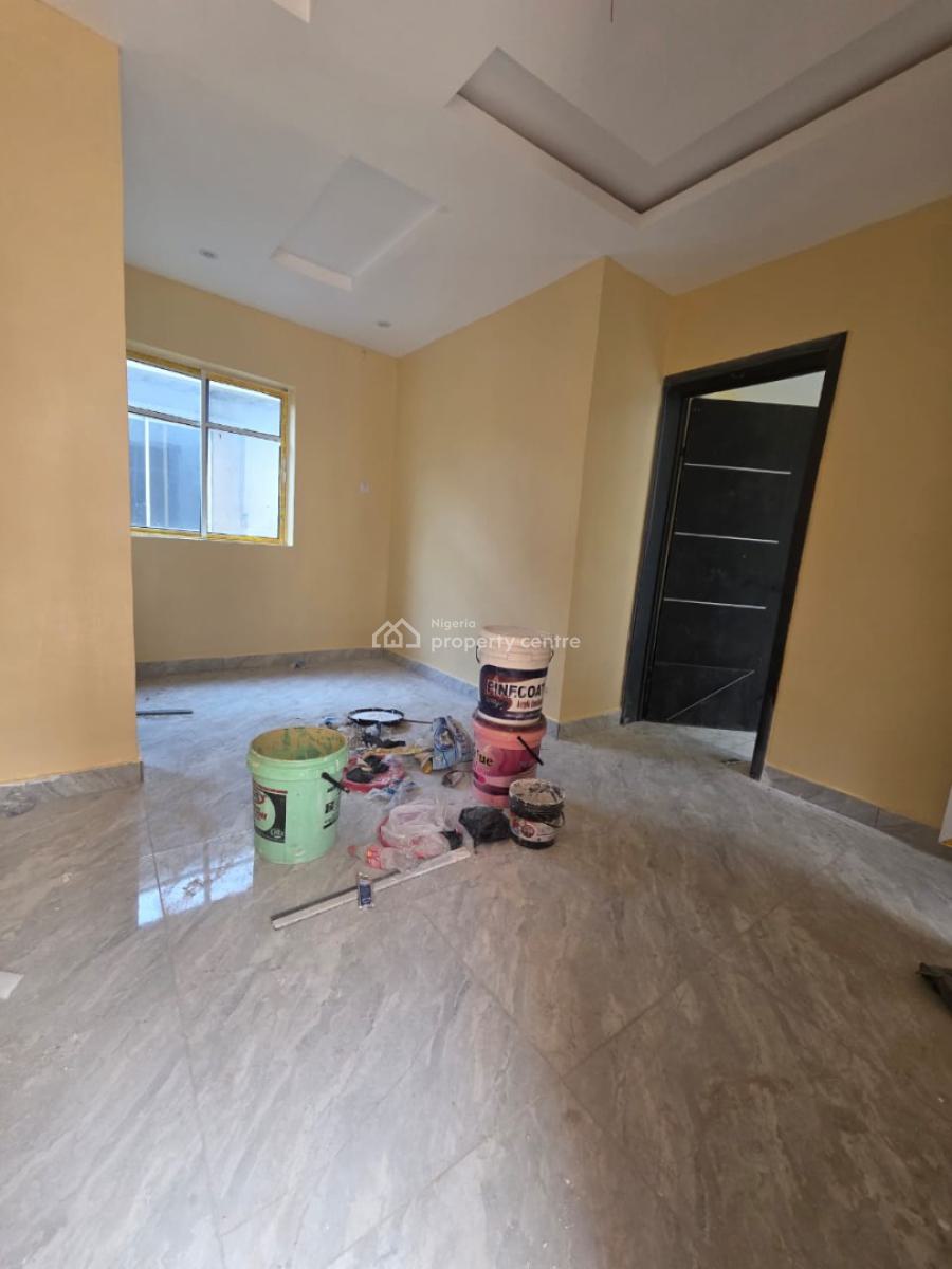 Standard and Spacious Mini Flat, Jibowu, Yaba, Lagos, Mini Flat (room and Parlour) for Rent