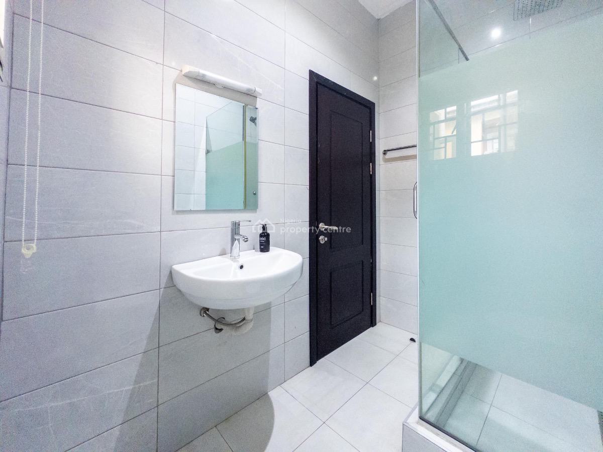 Luxury 2 Bedroom Apartment with Exclusive Facilities, Luxury 2 Bedroom Apartment with Exclusive Facilities, Lekki Phase 1, Lekki, Lagos, Flat / Apartment Short Let