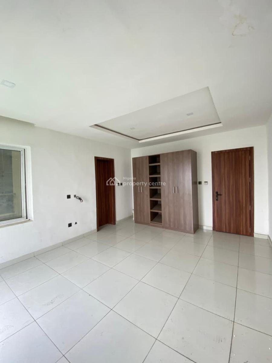 Lovely 4 Bedroom Penthouse with Elevator, Gym & Swimming Pool Availabl, Ikate, Lekki, Lagos, Flat / Apartment for Sale