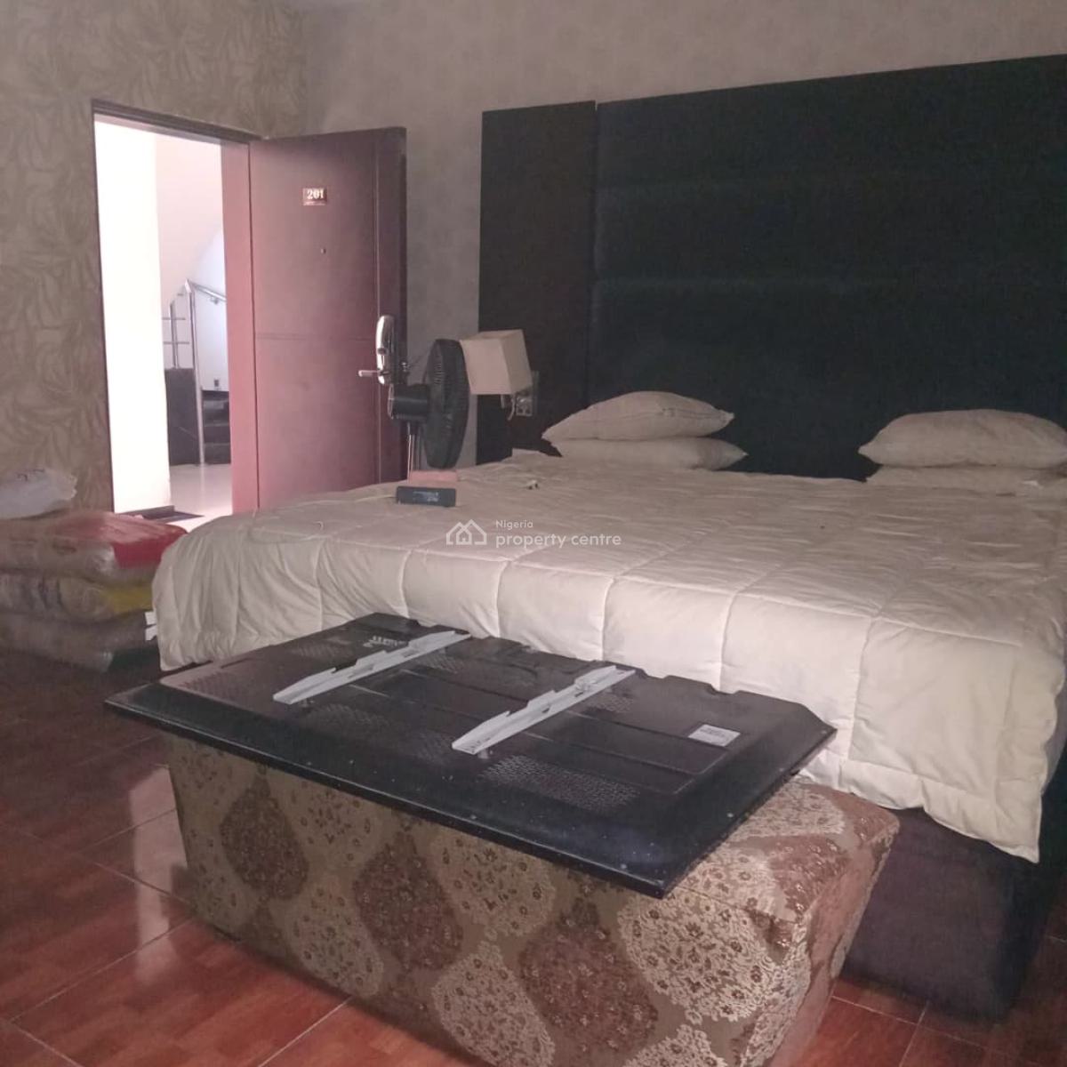 17 Rooms Hotel with an Olympic Size Swimming Pool, Lekki Phase 1, Lekki, Lagos, Hotel / Guest House for Rent