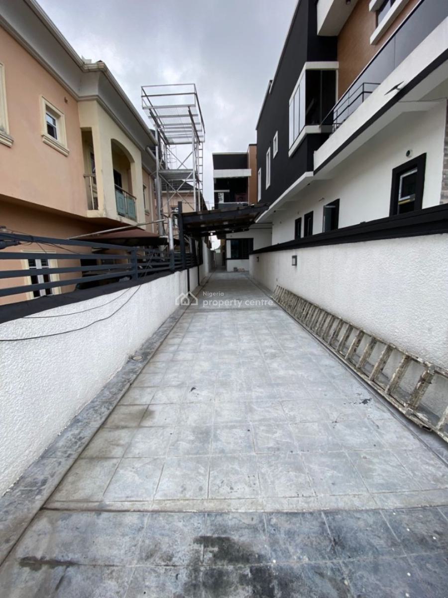 Brand New 4 Bedrooms Semi Detached Duplex with Bq, Chevron Drive, Lekki, Lagos, Semi-detached Duplex for Sale