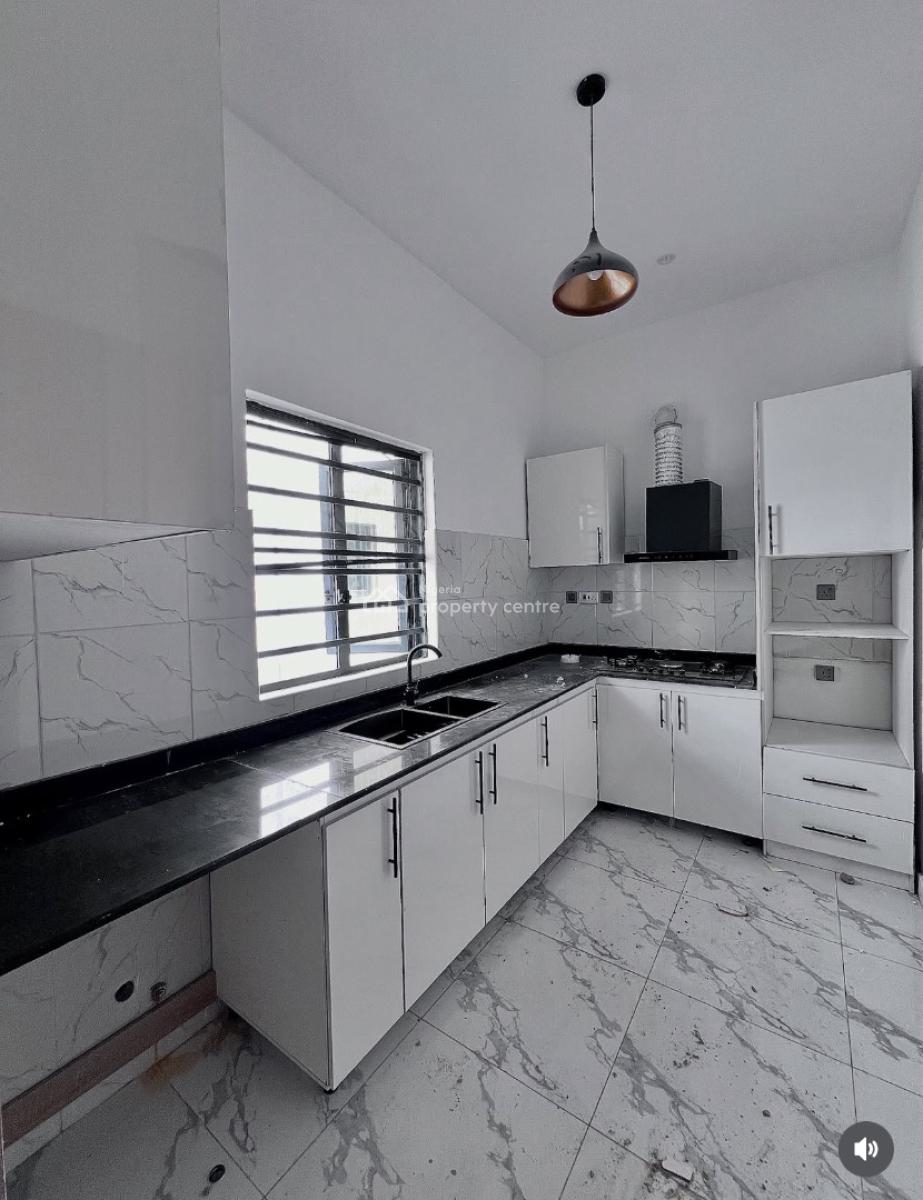 Service 2 Bedroom Apartments, Chevron Tollgate, Lekki Phase 2, Lekki, Lagos, Block of Flats for Sale