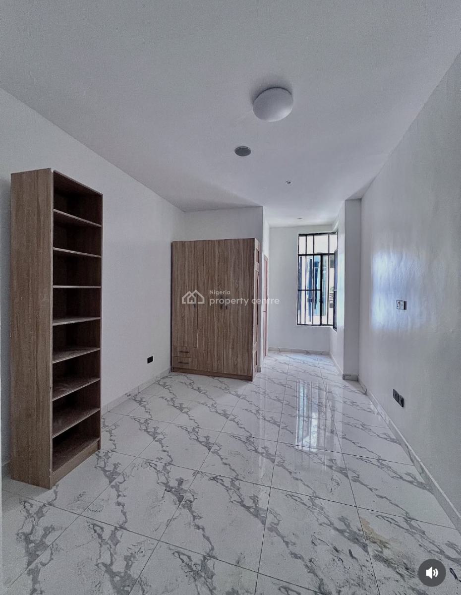 Service 2 Bedroom Apartments, Chevron Tollgate, Lekki Phase 2, Lekki, Lagos, Block of Flats for Sale