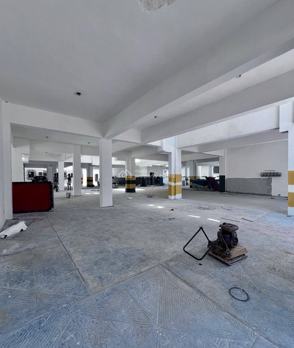 Service 2 Bedroom Apartments, Chevron Tollgate, Lekki Phase 2, Lekki, Lagos, Block of Flats for Sale