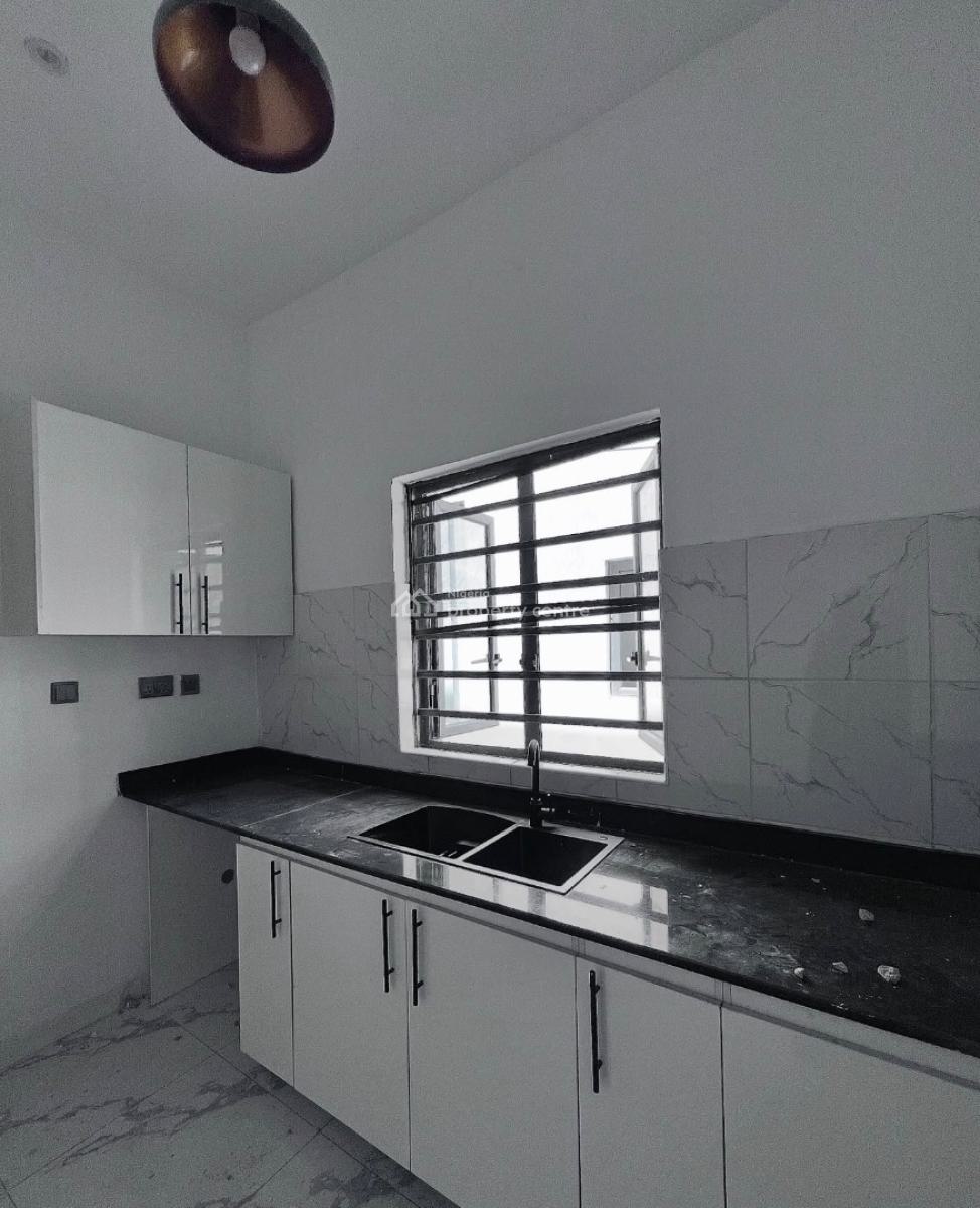 Service 2 Bedroom Apartments, Chevron Tollgate, Lekki Phase 2, Lekki, Lagos, Block of Flats for Sale