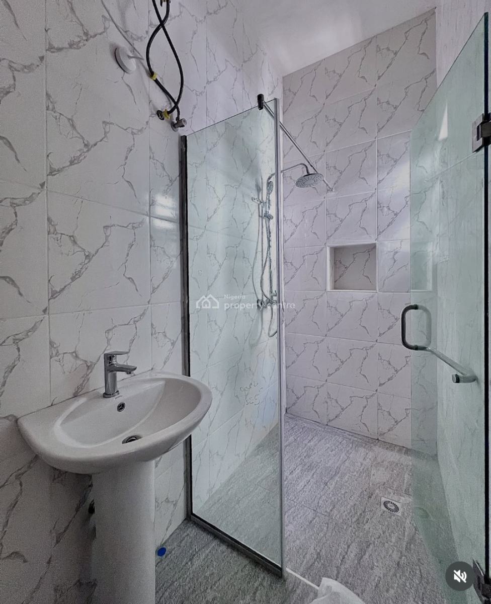 Service 2 Bedroom Apartments, Chevron Tollgate, Lekki Phase 2, Lekki, Lagos, Block of Flats for Sale