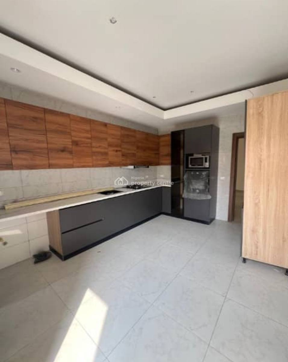 5 Bedroom Flat on 6th Floor, Old Ikoyi, Ikoyi, Lagos, Flat / Apartment for Sale