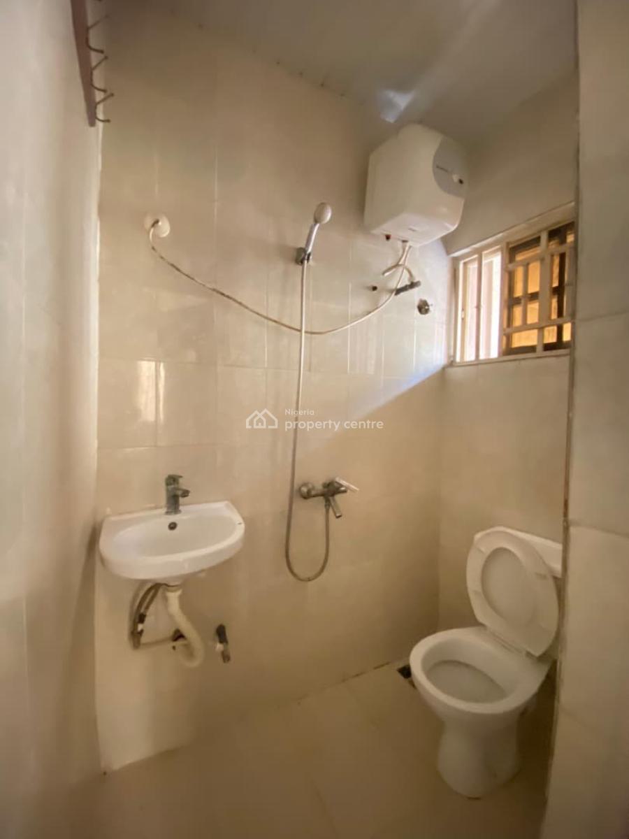 Lovely 3 Bedroom Apartment Available in a Secured and Serene Estate, Agungi, Lekki, Lagos, Flat / Apartment for Rent