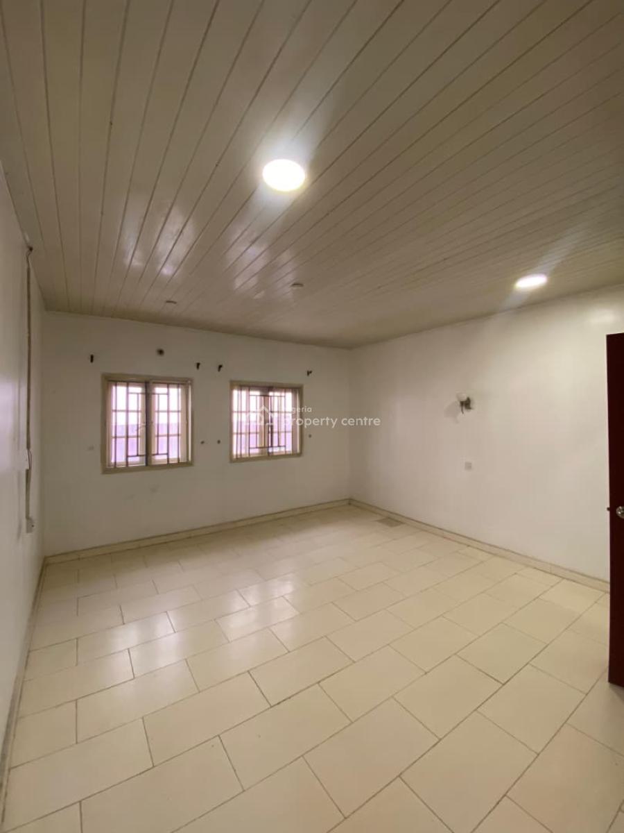 Lovely 3 Bedroom Apartment Available in a Secured and Serene Estate, Agungi, Lekki, Lagos, Flat / Apartment for Rent