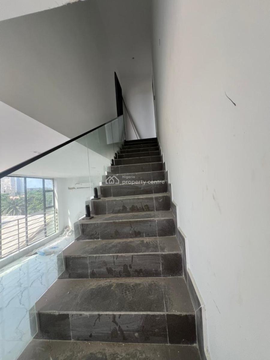 Luxury 3 Bedroom Maisonette with a Bq Available, Old Ikoyi, Ikoyi, Lagos, Flat / Apartment for Rent