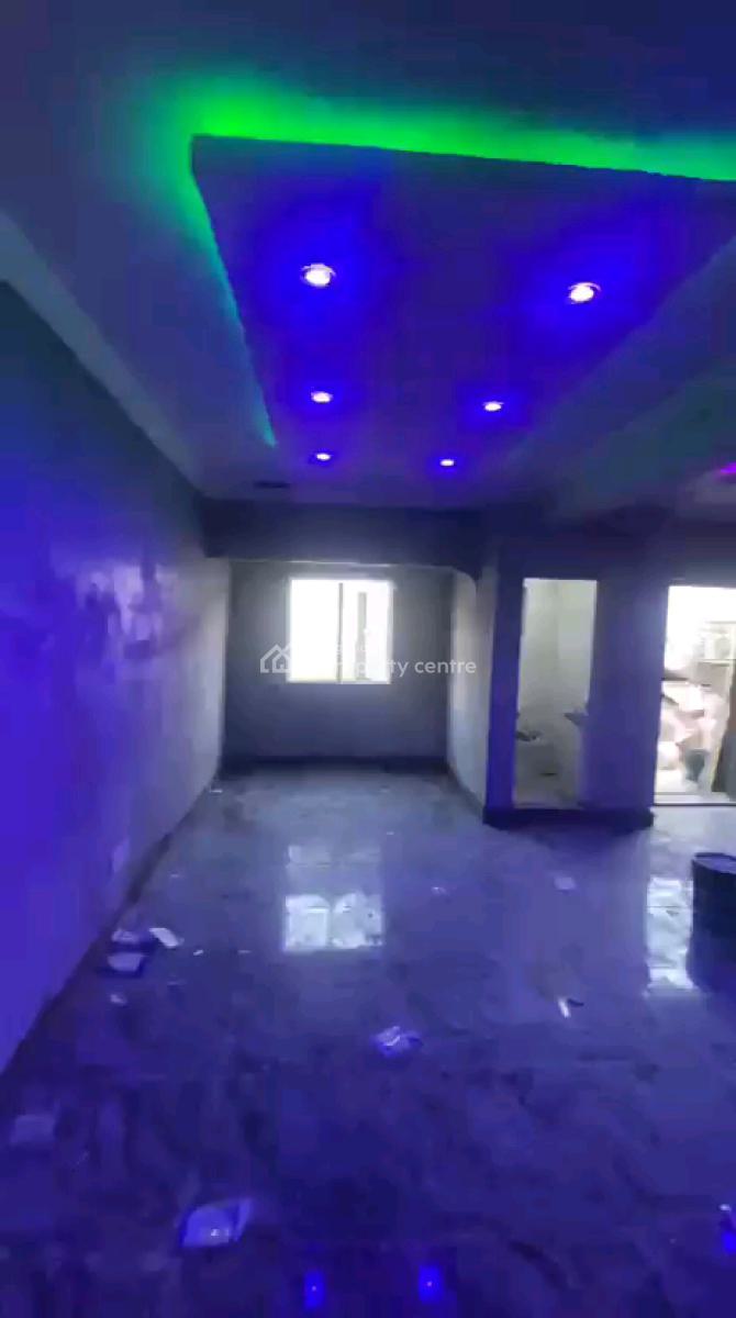 Standard and Spacious 2 Bedroom Flat, R-jolad Axis, Gbagada, Lagos, Flat / Apartment for Rent