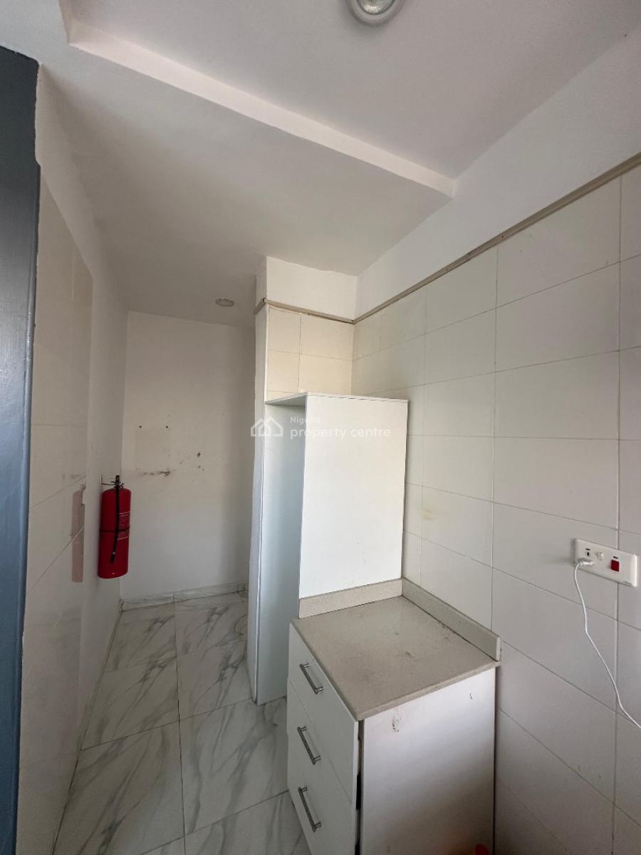 2 Bedroom Apartment, Ologolo, Lekki, Lagos, Flat / Apartment for Sale