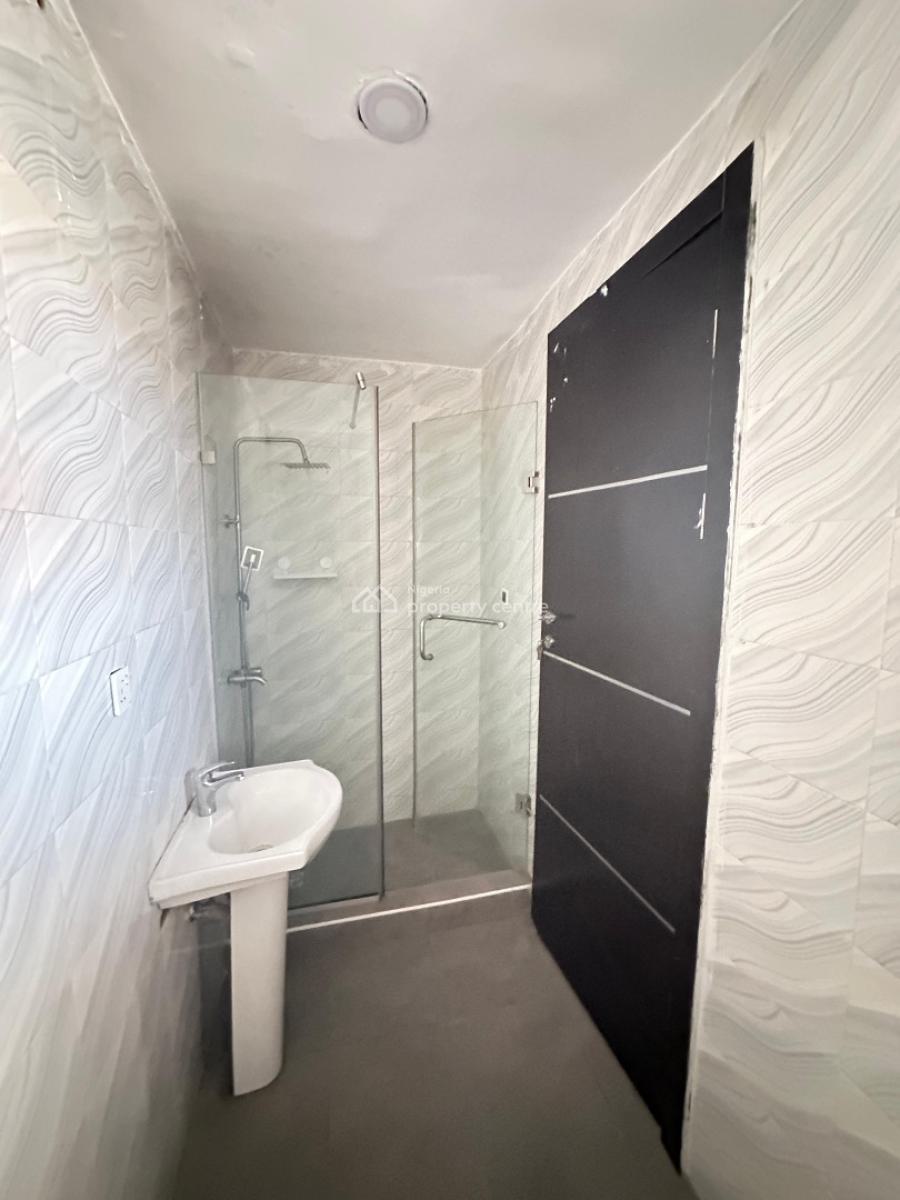 2 Bedroom Apartment, Ologolo, Lekki, Lagos, Flat / Apartment for Sale