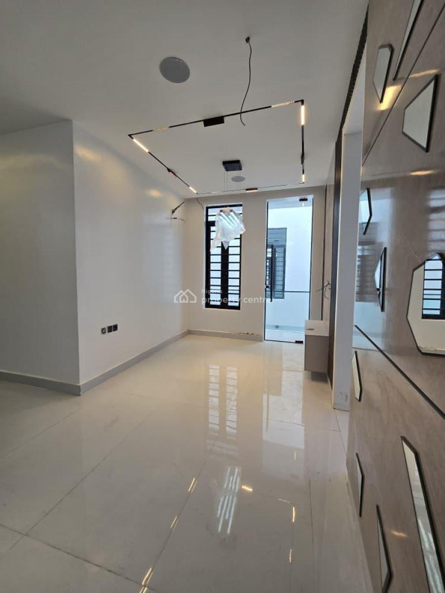 Beautiful 5 Bedroom Fully Detached Duplex with a Bq, Lekki Phase 1, Lekki, Lagos, House for Sale