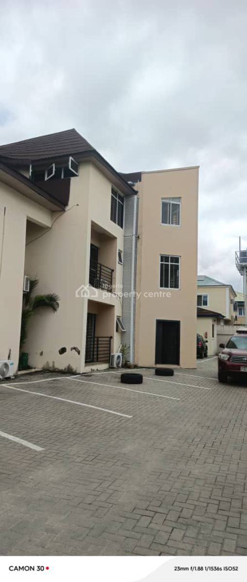 Serviced One Bedroom Penthouse at The Top of a Block of Flats, Lekki Phase 1, Lekki, Lagos, Mini Flat (room and Parlour) for Rent