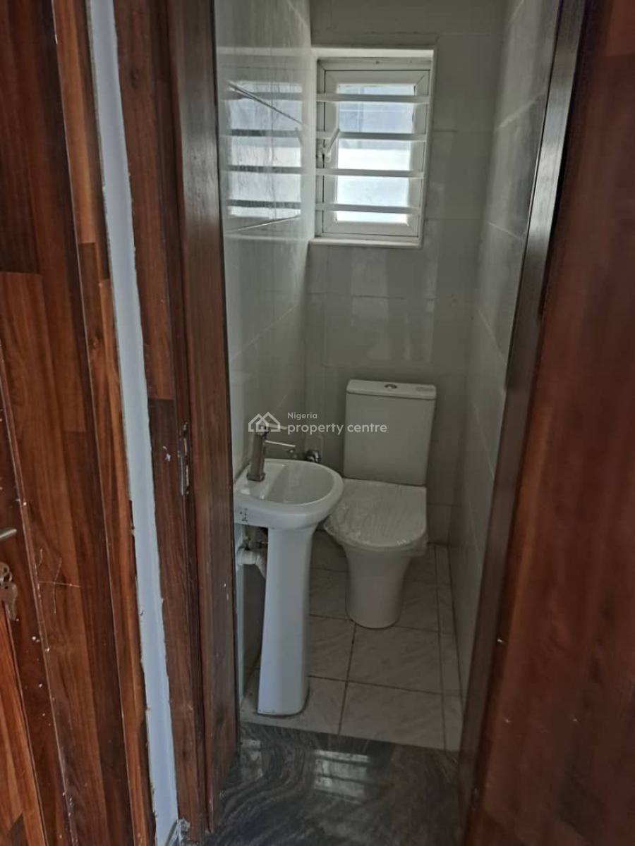 5bedroom Semi Detached House with Bq in a Secured Estate, Osapa, Lekki, Lagos, Detached Duplex for Rent