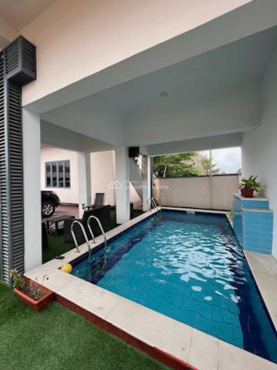 Furnished 2 Bedroom Flat in a Secured Estate, Agungi, Lekki, Lagos, Flat / Apartment for Rent