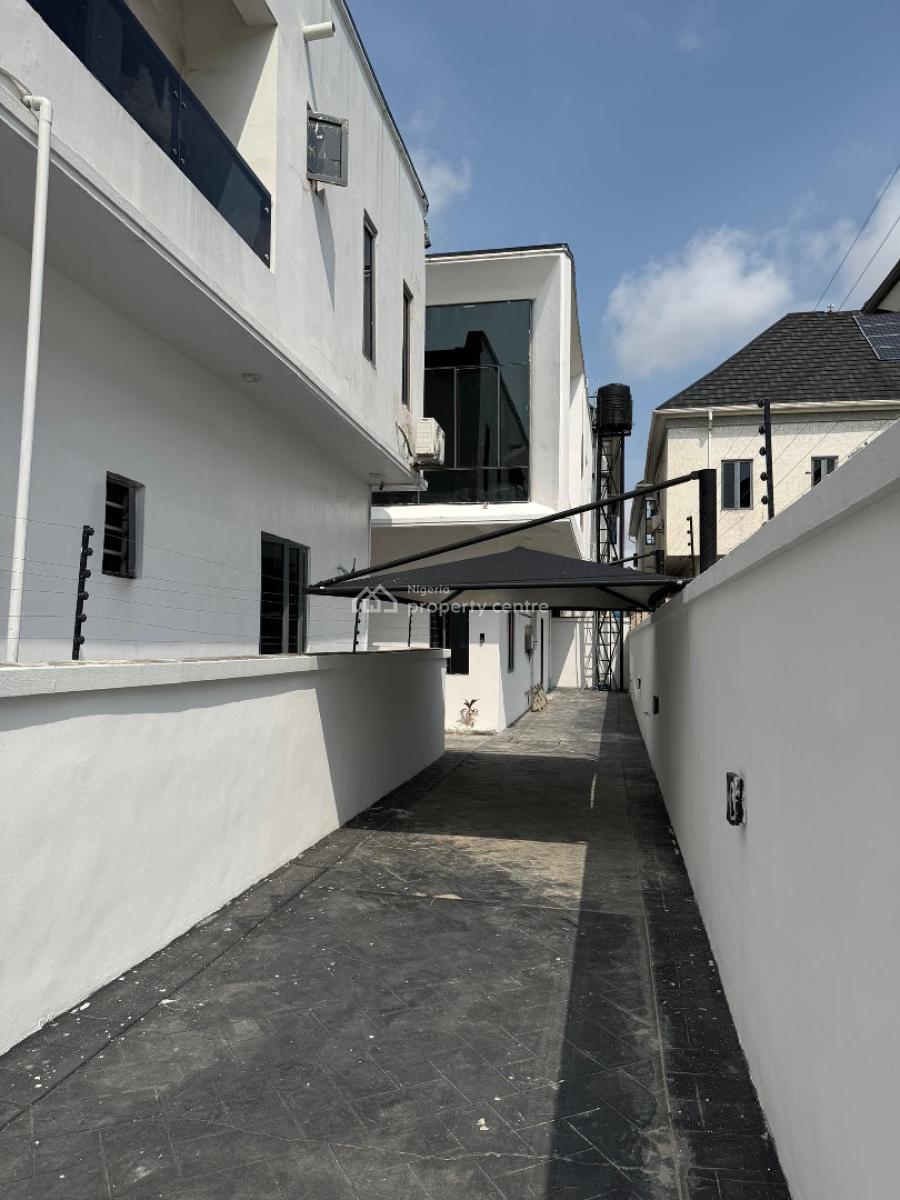 Massive 4 Bedroom Semi Detached Duplex, Chevron, Lekki, Lagos, Semi-detached Duplex for Sale