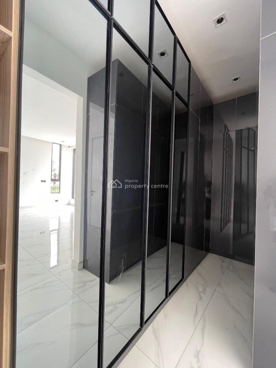 Well Built 5 Bedroom Detached with Study and Bq., Megamound Estate, Ikota, Lekki, Lagos, Detached Duplex for Sale