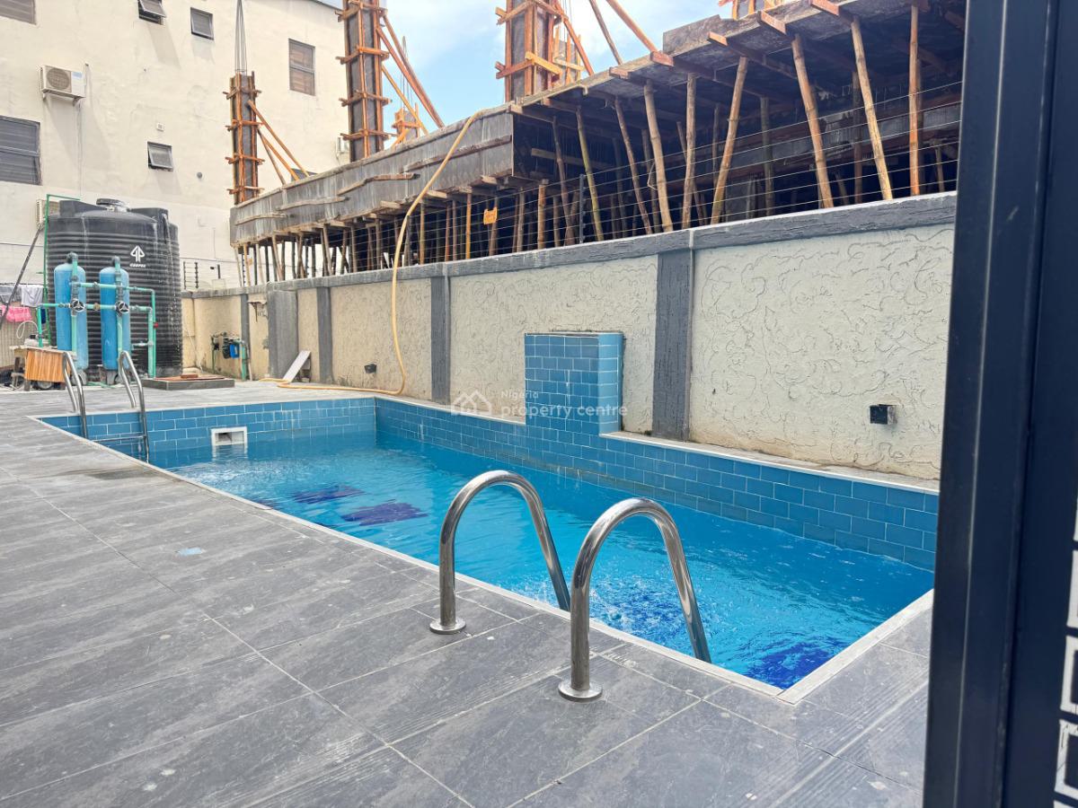 Luxury 2bedroom Apartment with Pool, Ps5 in a Secure Estate, Lekki Phase 1, Lekki, Lagos, Flat / Apartment Short Let