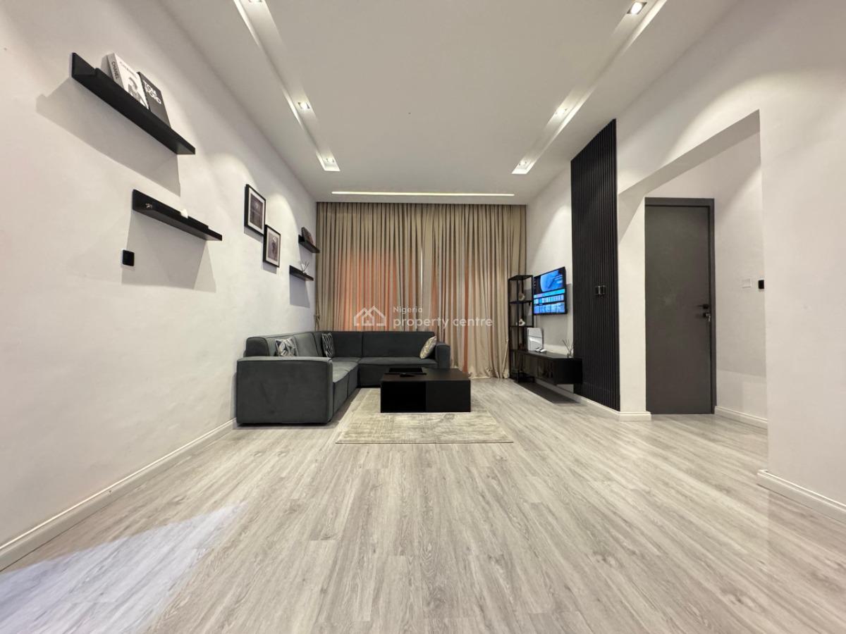 Luxury 3 Bedroom Apartment with Pool and Ps5 in a Secure Estate, Victoria Island (vi), Lagos, Flat / Apartment Short Let