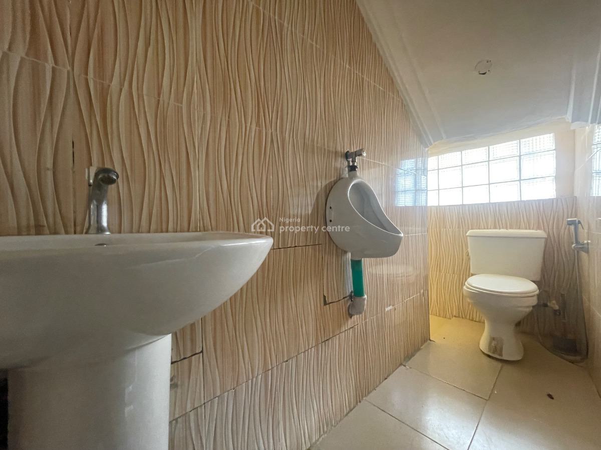 Spacious 4 Bedroom Detached Duplex, Kolapo Ishola Gra, Akobo, Ibadan, Oyo, Detached Duplex for Rent