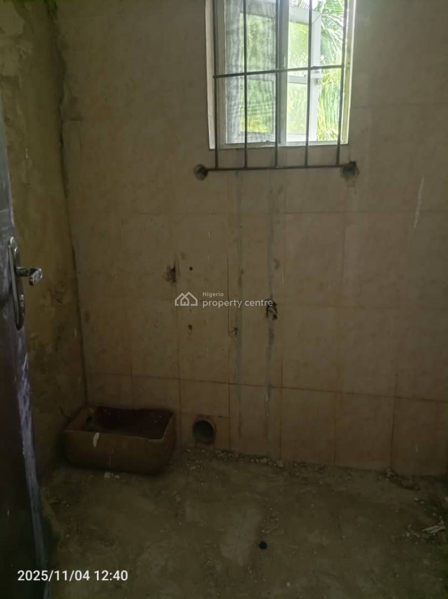 Cool Mini Flat Upstairs, University View Estate, Ajah, Lagos, Mini Flat (room and Parlour) for Rent