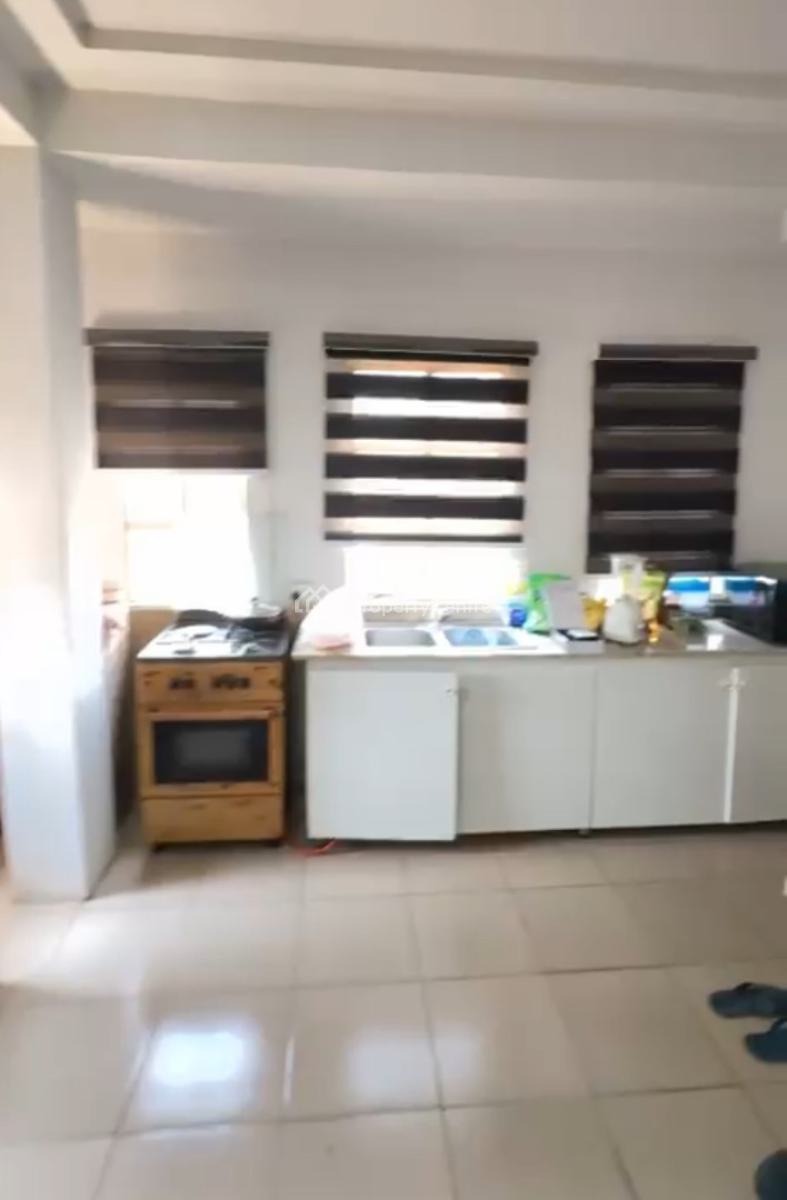 Very Spacious Self Contain, Tarred Rd, Wuye Main( Tarred Rd, Wuye, Abuja, Self Contain (single Rooms) for Rent